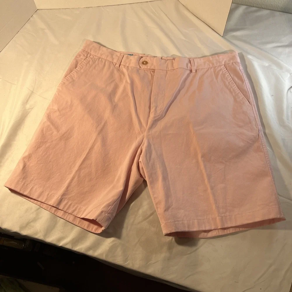 J McLAUGHLIN Men's Pink Flat Front Chino Shorts‎ Size 40